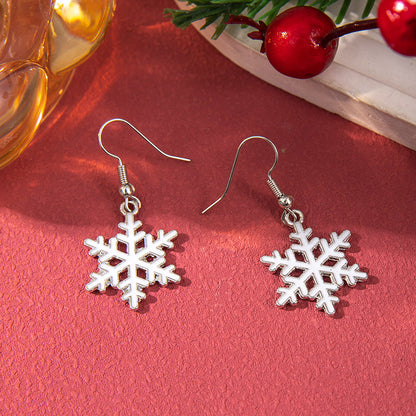 New Women's Christmas Earring Set - Creative Cartoon Reindeer, Snowflake, and Santa Claus Studs.